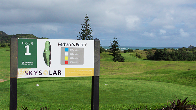 skysolar-sign-muriwai-golf-club